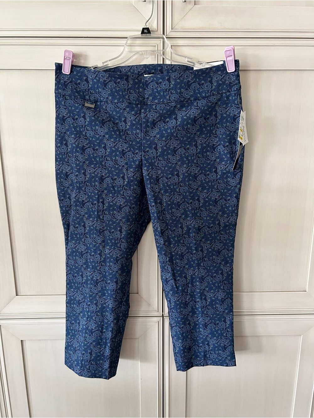 Peck & Peck Navy Floral Crop Jeans